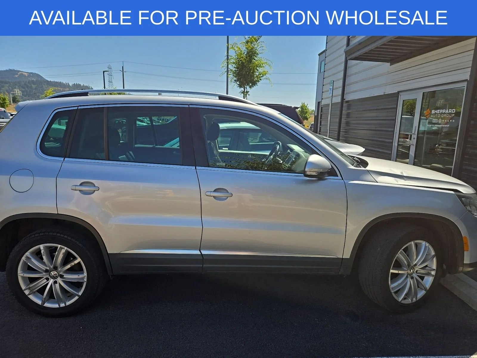 Used 2016 Silver Volkswagen SE image 6