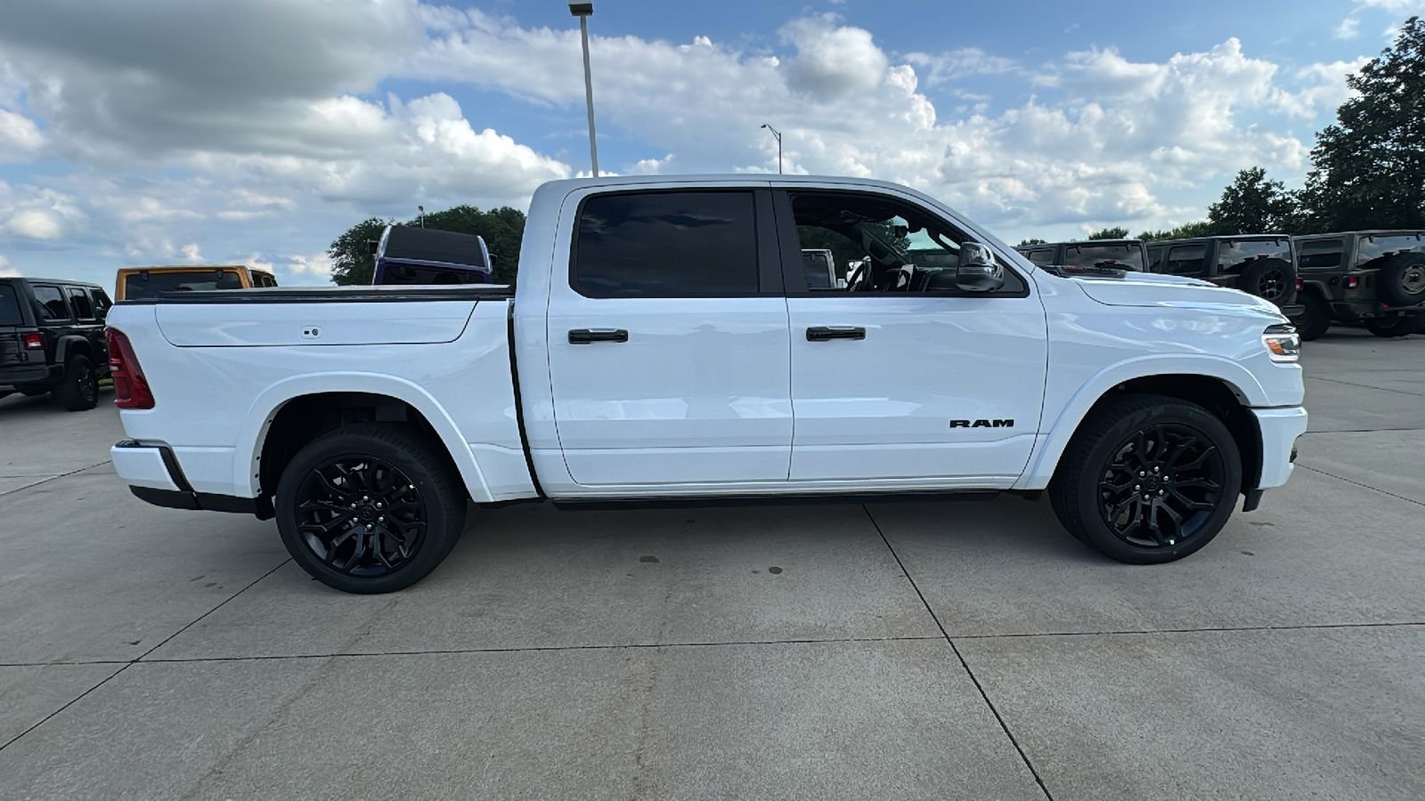 New 2026 Bright White Clear-Coat Exterior Paint RAM Limited image 17