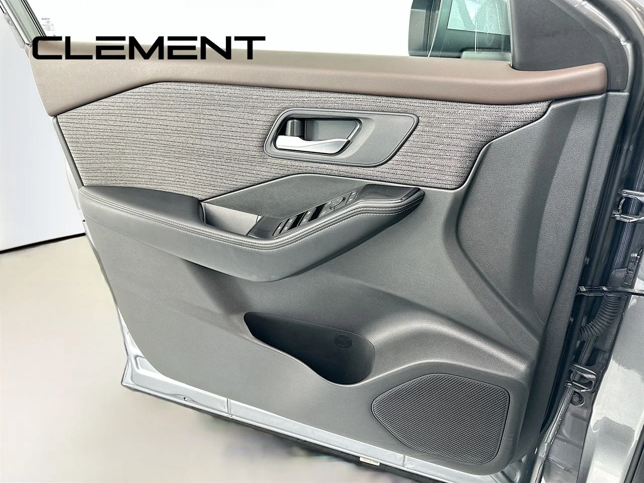 Certified Used 2023 Gun Metallic Nissan SV image 26