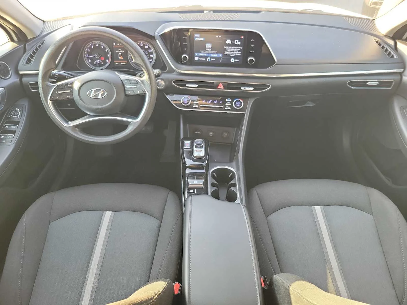 Used 2020 White Hyundai SEL image 12