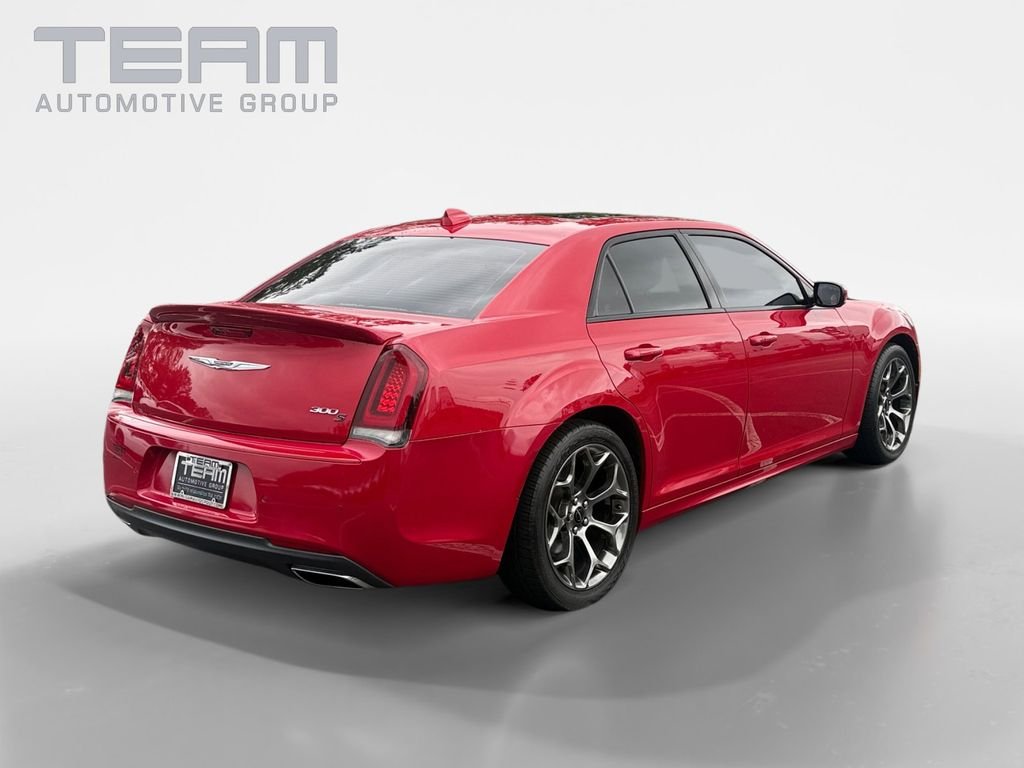 Certified Used 2018 Red Chrysler S image 7
