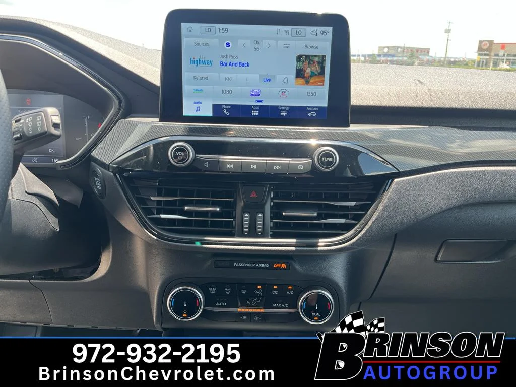 Used 2025 Agate Black Metallic Ford ST-Line image 10