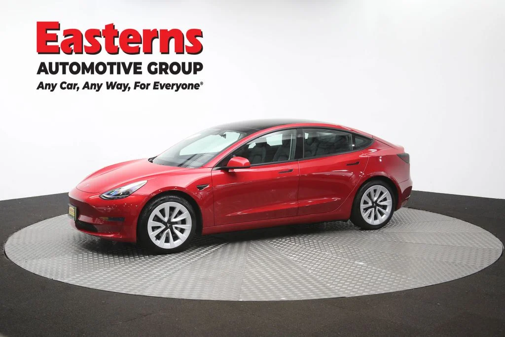 Used 2021 Red Tesla Standard Range Plus image 51