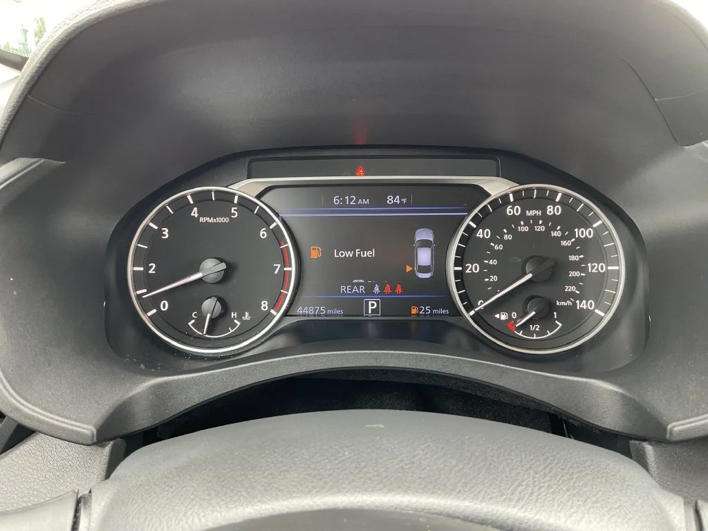 Used 2024 Red Nissan 2.5 SV image 29