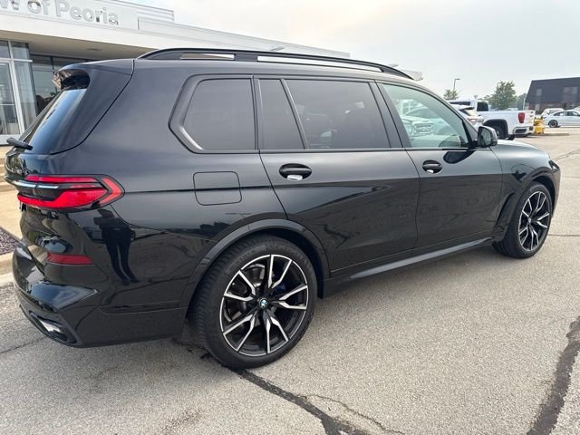 Used 2023 Black Sapphire Metallic BMW xDrive40i image 7