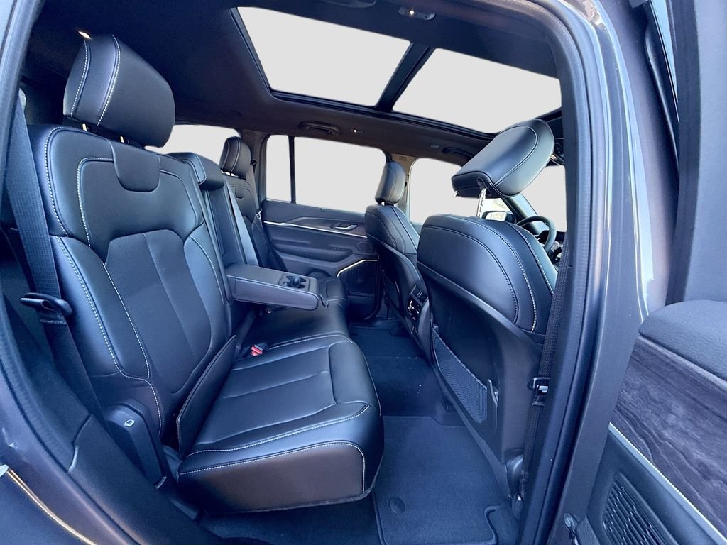 2025 Jeep Grand Cherokee Limited - Photo 29