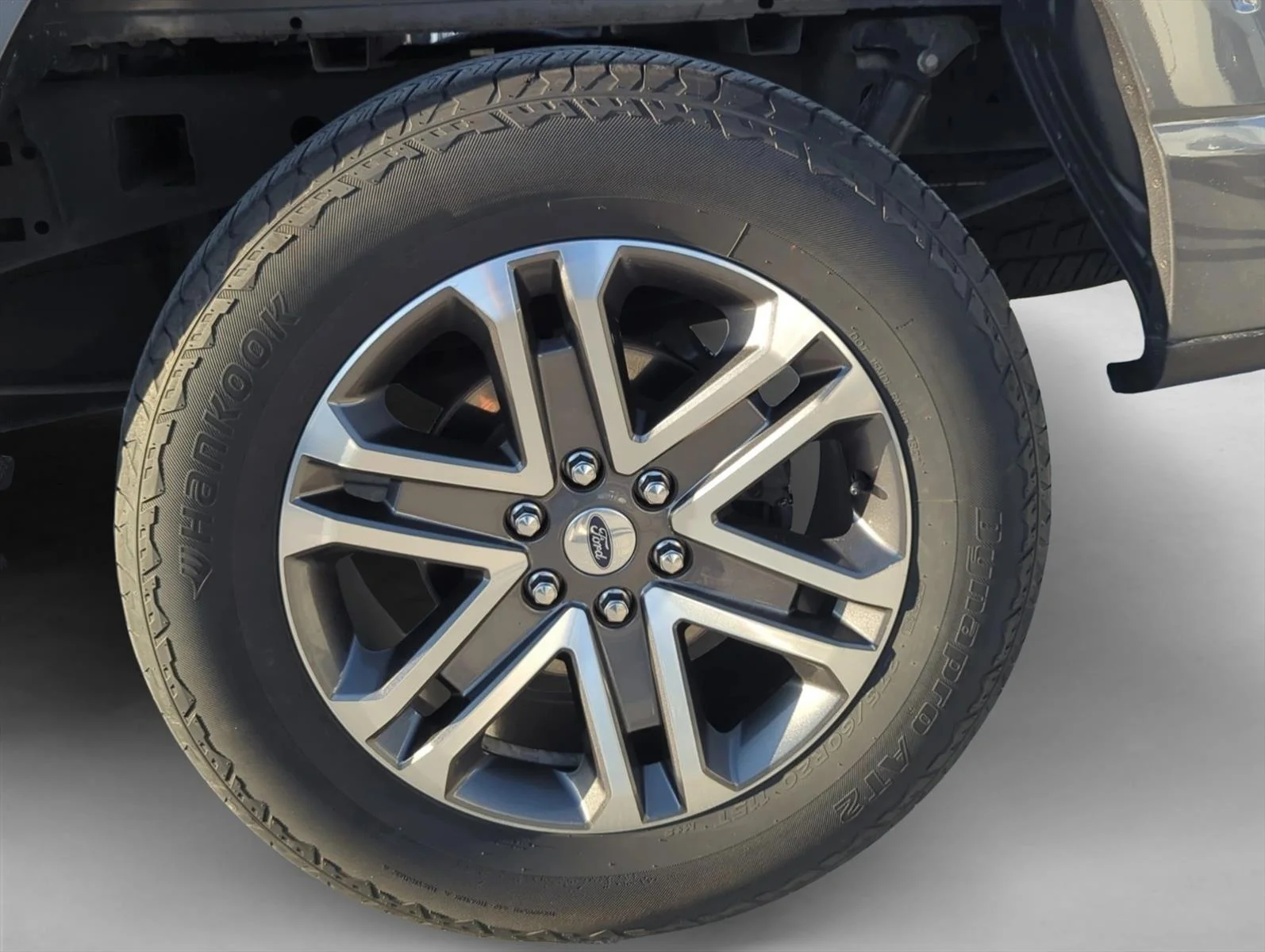 Used 2021 Carbonized Gray Metallic Ford XL image 5