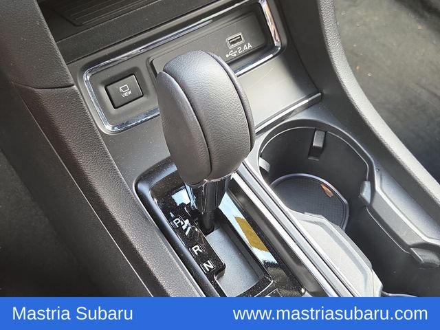 Used 2025 Gray Subaru Onyx Edition Touring image 32