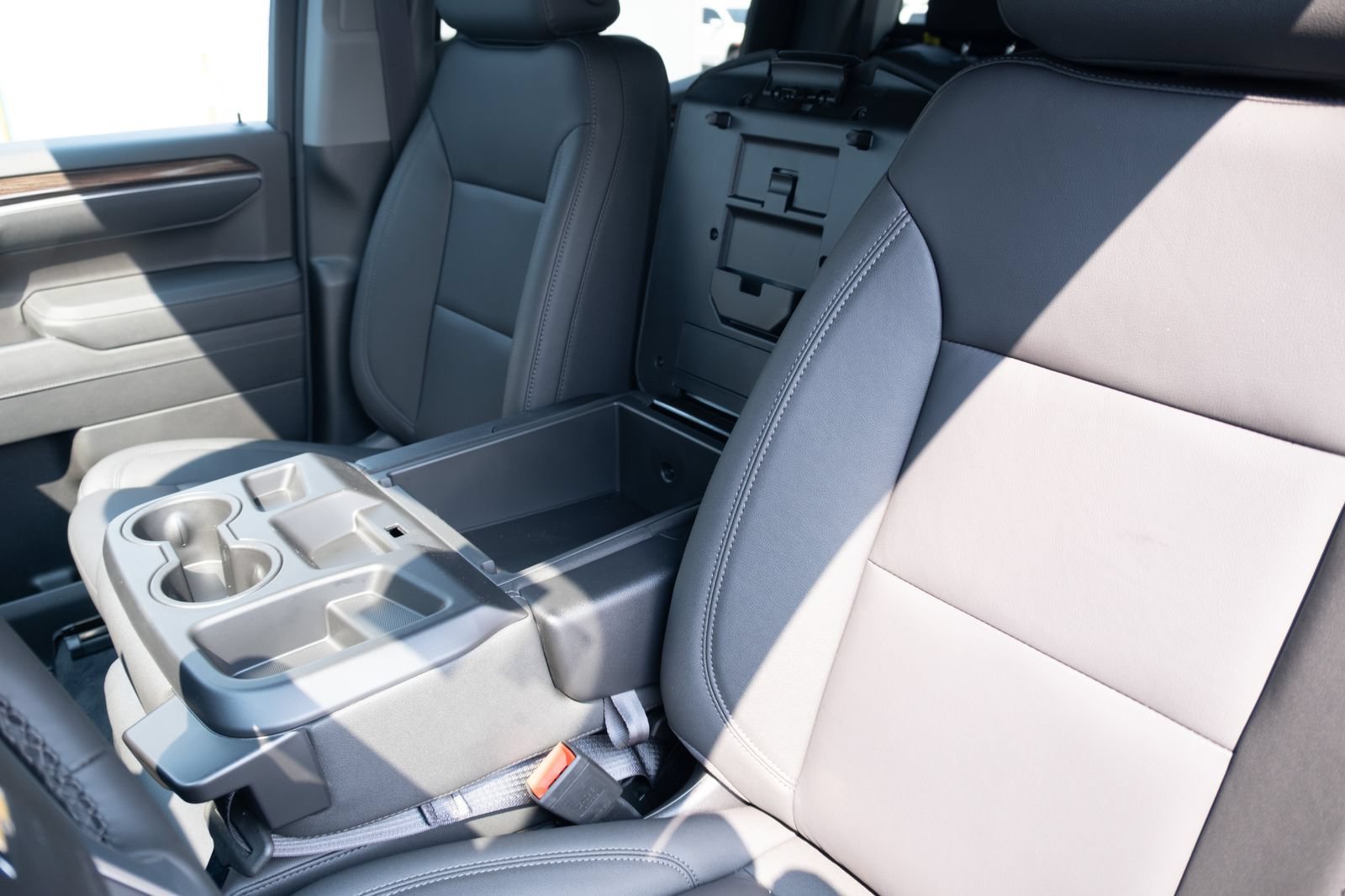 2026 Chevrolet Silverado 1500 LT - Photo 8
