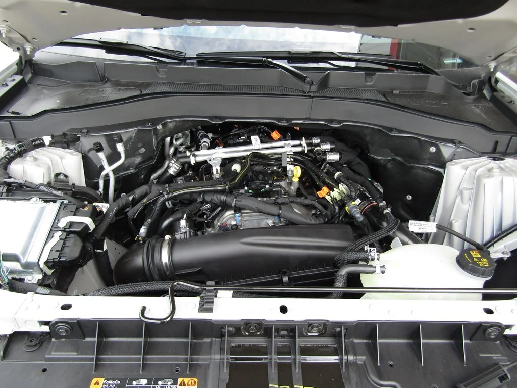 New 2027 Avalanche Gray Ford Active image 33