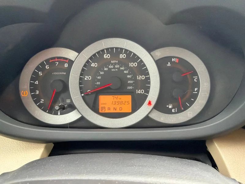 Used 2011 Blue Toyota Base image 14