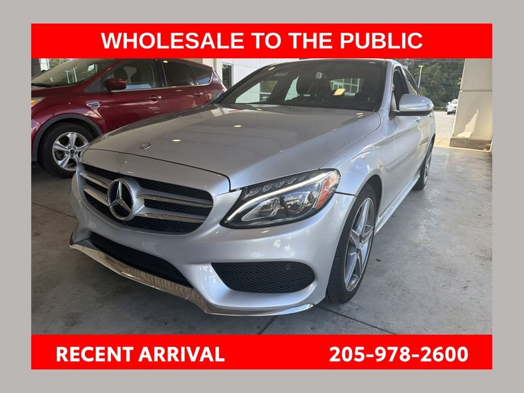 Used 2015  Mercedes-Benz C 300 image 1