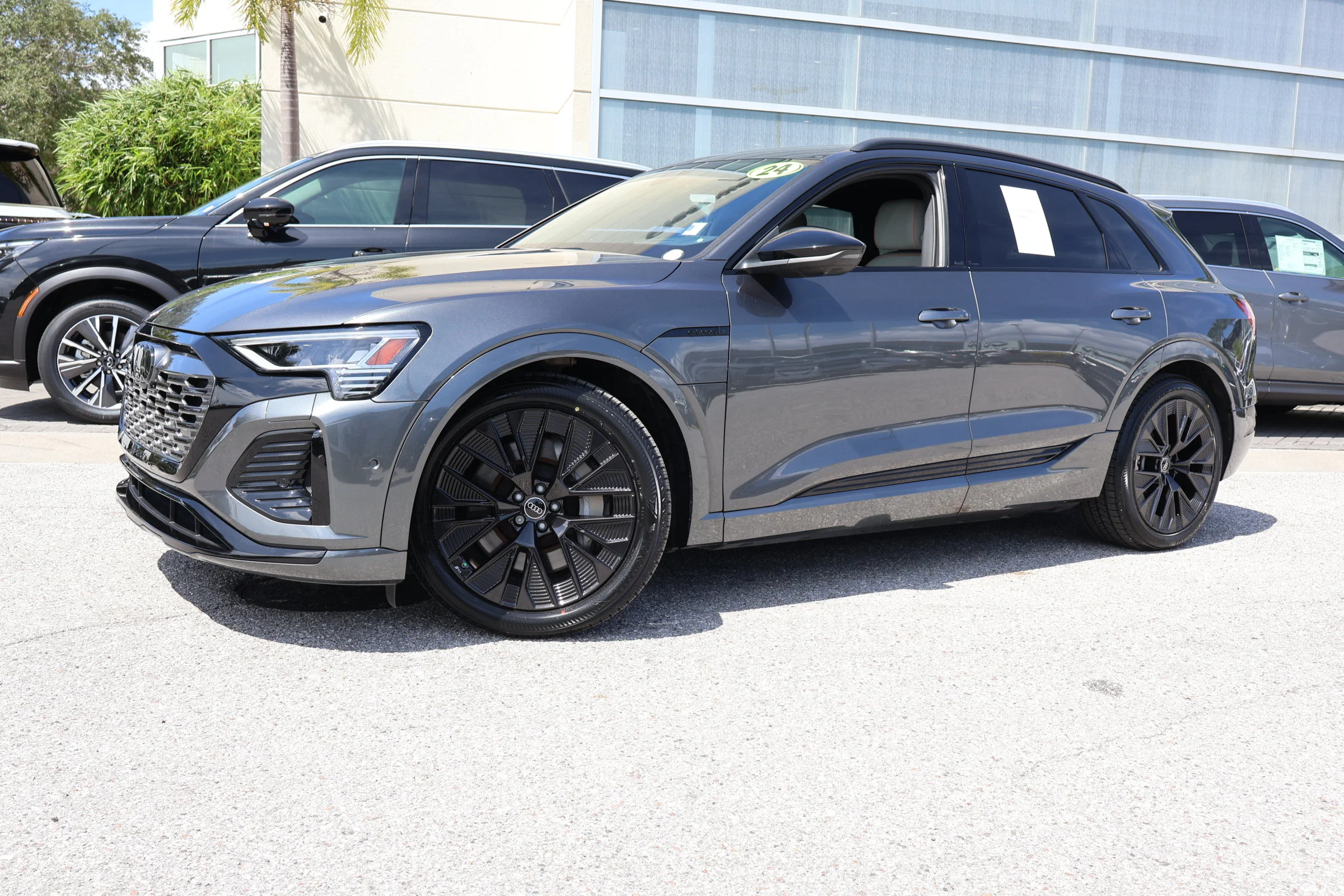 2024 Audi Q8 e-tron