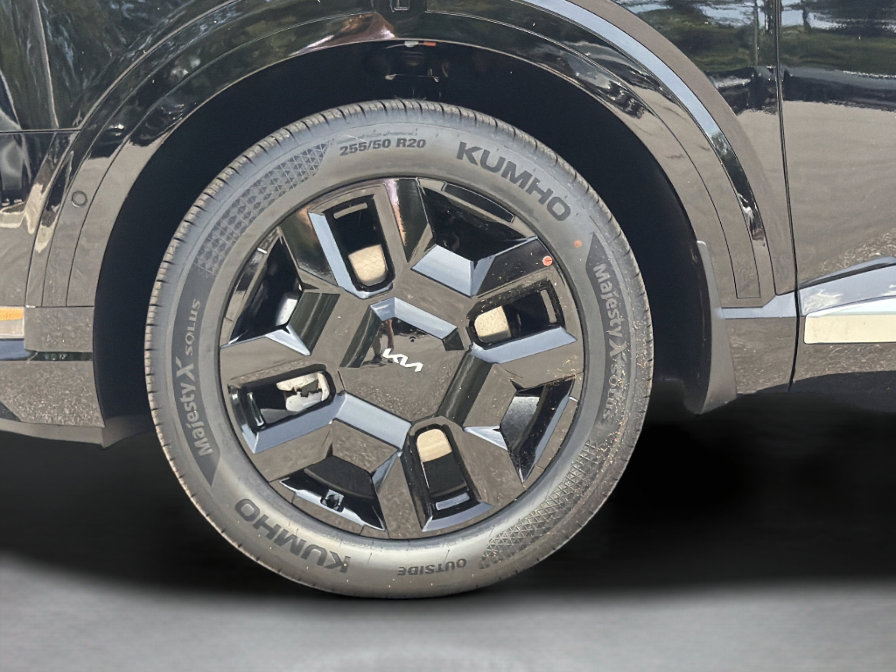 New 2027 Ebony Black Kia SX image 23