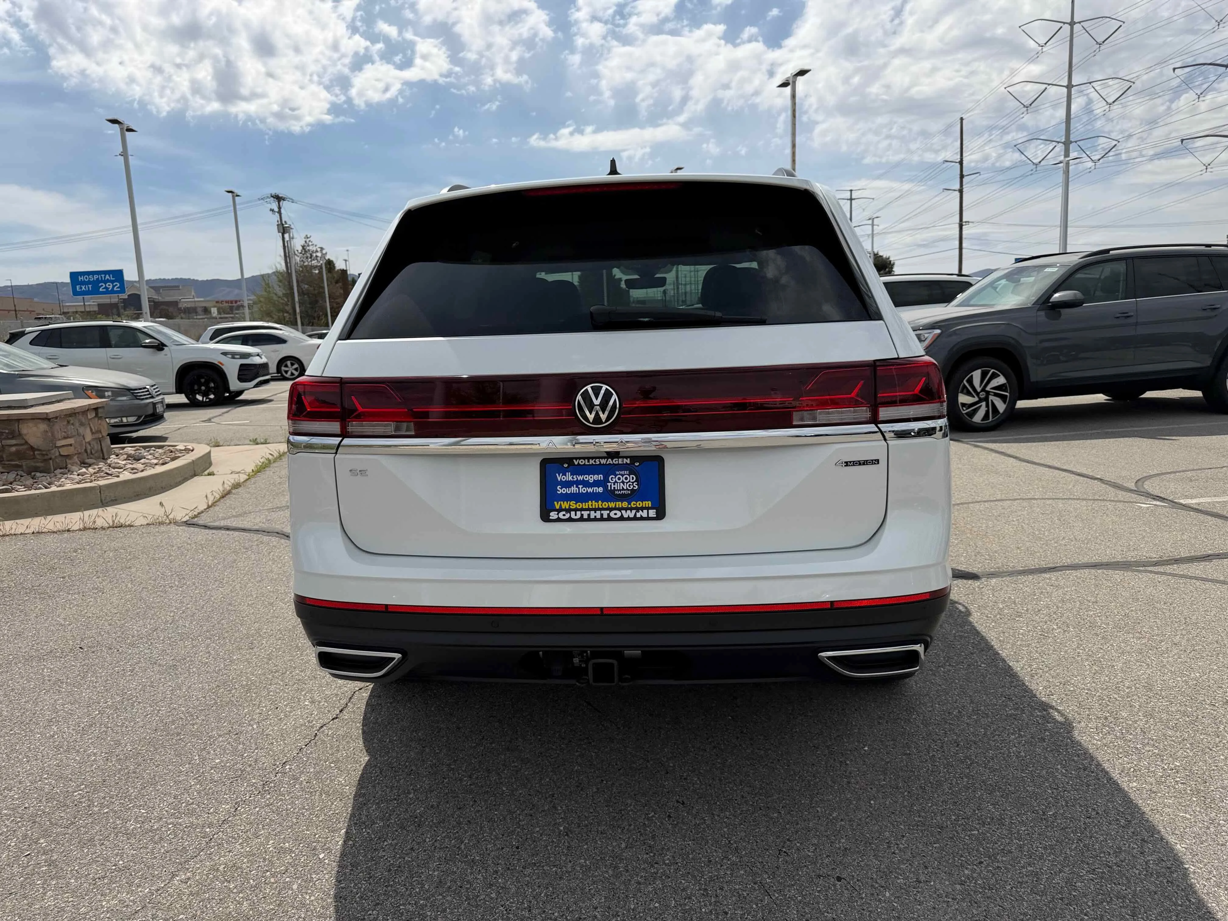 New 2026 Opal White Volkswagen 2.0T SE w/Technology image 6