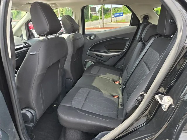 Used 2021 Black Ford SE image 13
