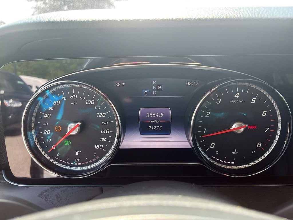 Used 2018  Mercedes-Benz E 300 image 36