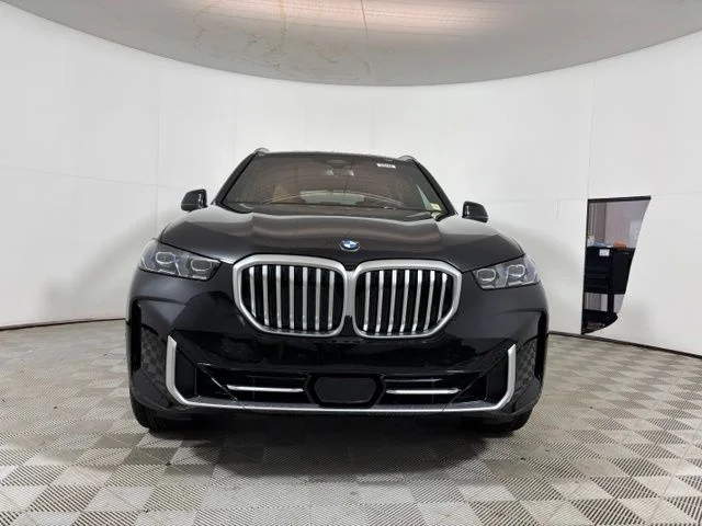 New 2026 Black BMW xDrive40i image 2