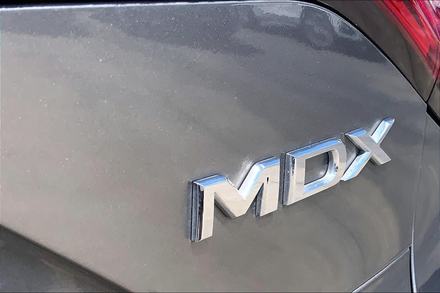Used 2025 Liquid Carbon Metallic Acura  image 10