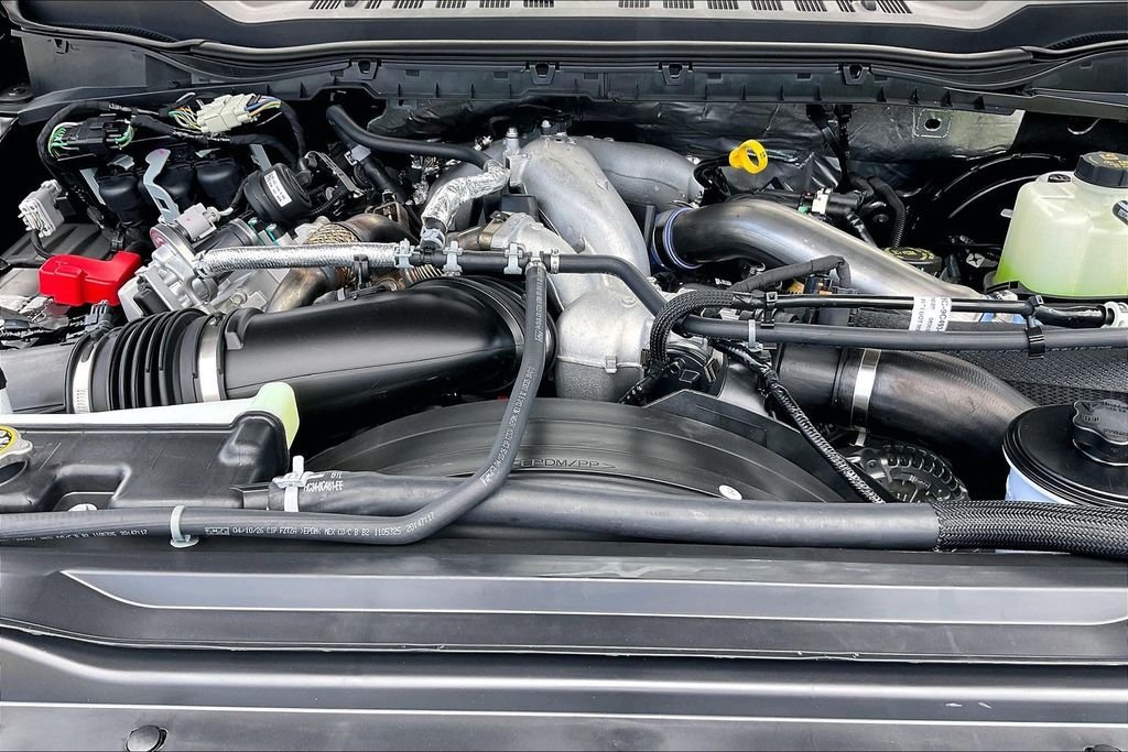 New 2026 Agate Black Metallic Ford Lariat image 9