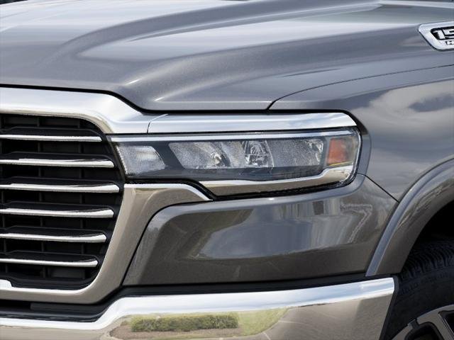 New 2026 Granite Crystal Metallic Clear-Coat Exterior Paint RAM Laramie image 36