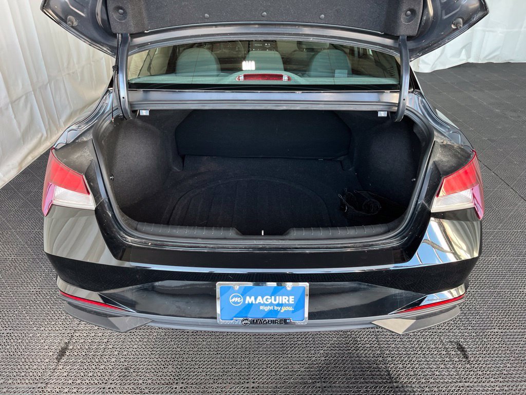 Used 2021 Black Hyundai SEL image 23