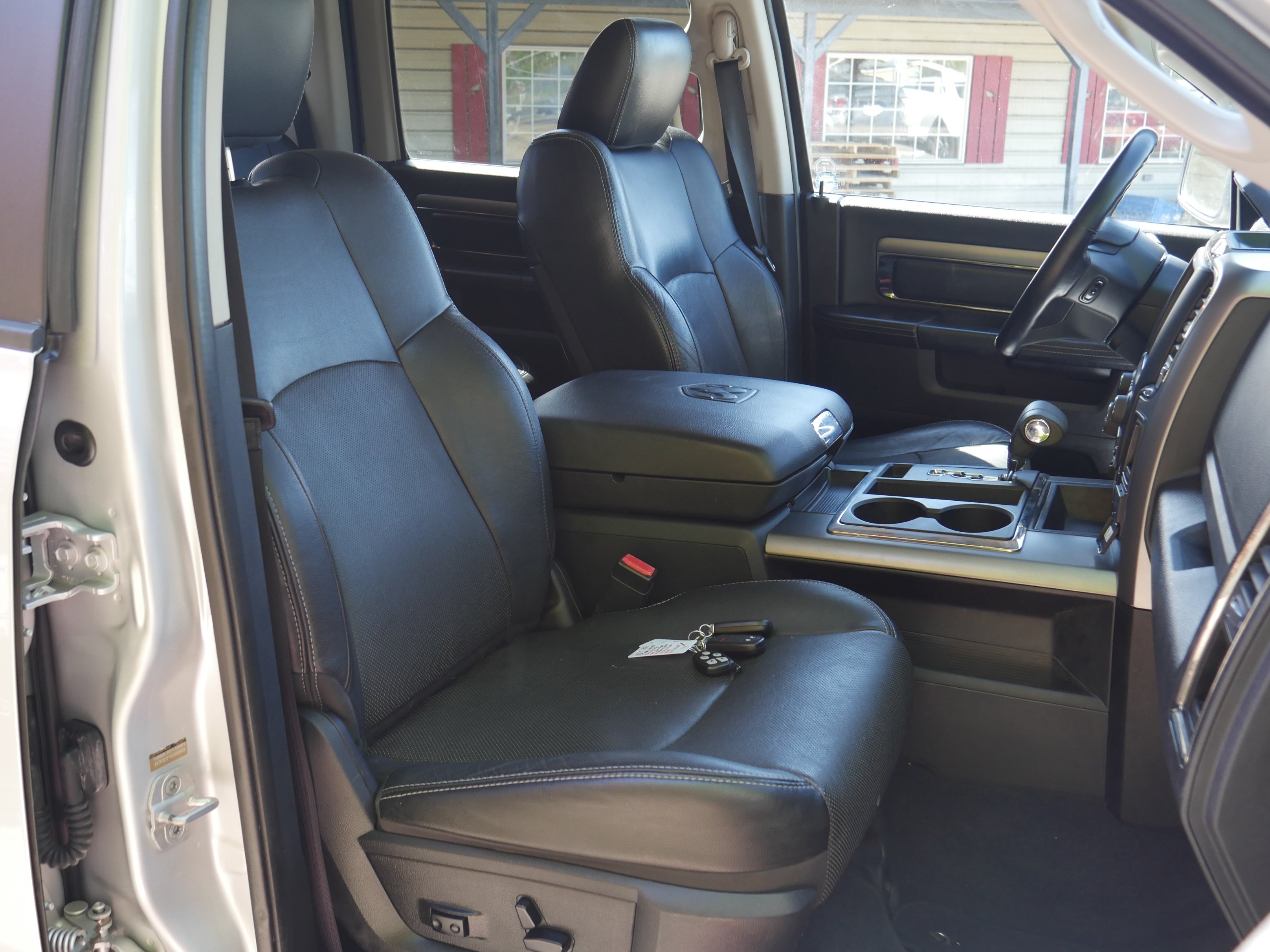 Used 2013 Bright Silver Clearcoat Metallic Ram Sport image 24