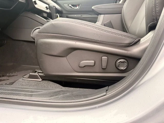 New 2026 ICE SILVER METALLIC Subaru Touring XT image 17
