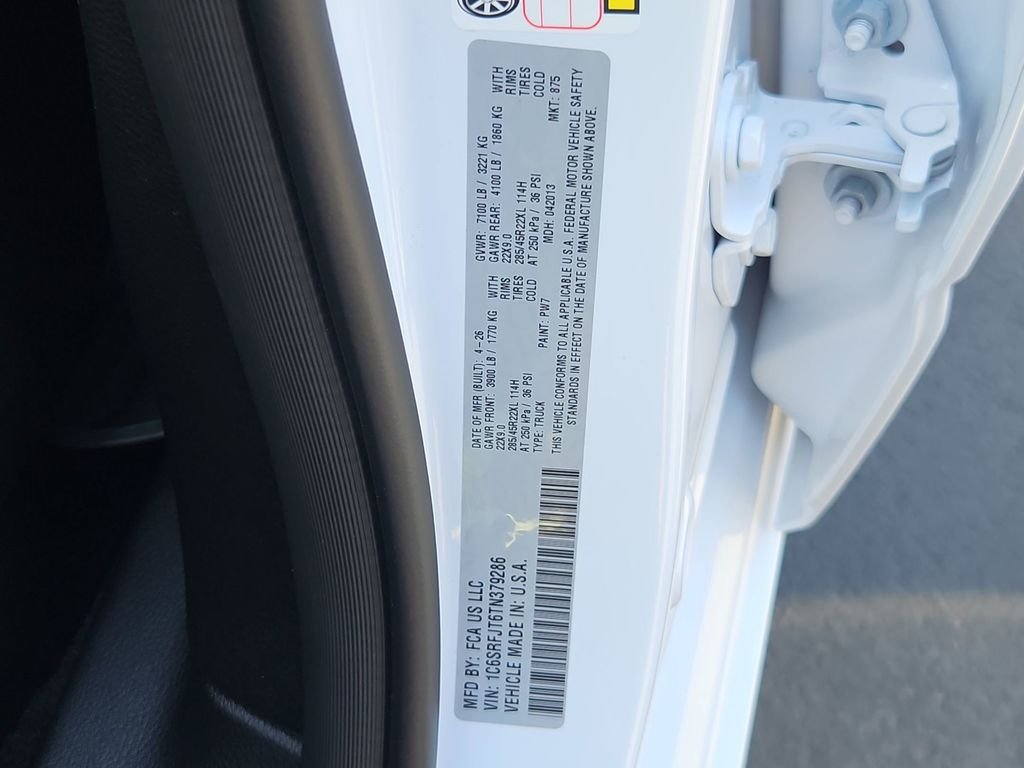 New 2026 Bright White Clear-Coat Exterior Paint RAM Laramie image 32