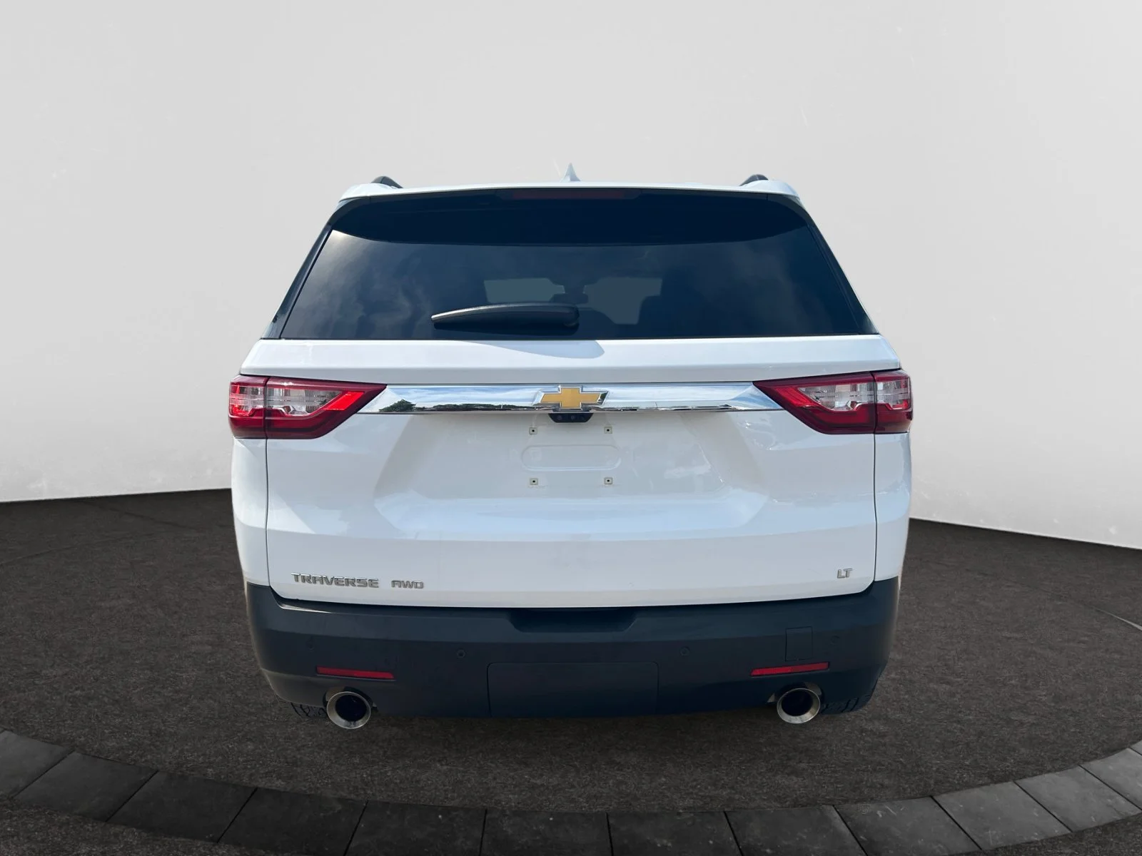 Used 2021 White Chevrolet LT True North AWD image 4