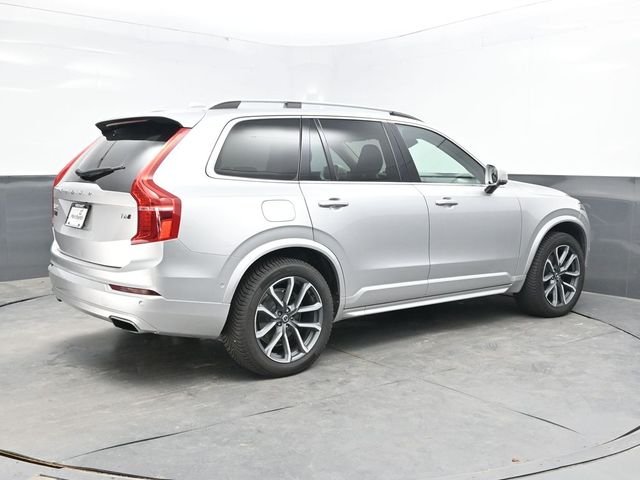 Used 2018 Silver Volvo T6 Momentum image 8