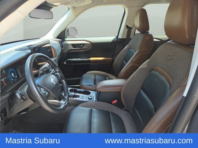 Used 2025 Gray Metallic Ford Outer Banks image 34