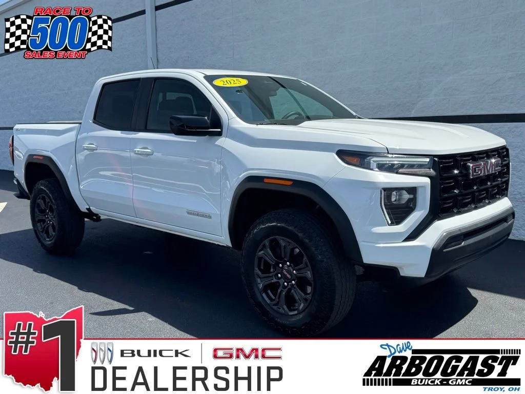2025 GMC Canyon Elevation 4WD Crew Cab Short Box's photo