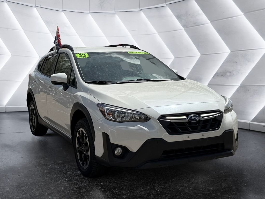 2023 Subaru Crosstrek Premium 6MT's photo