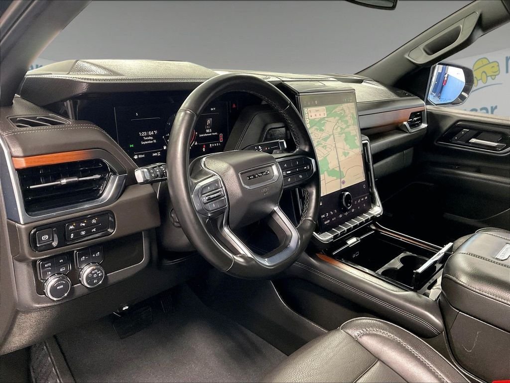 Used 2025 Black GMC Denali image 8