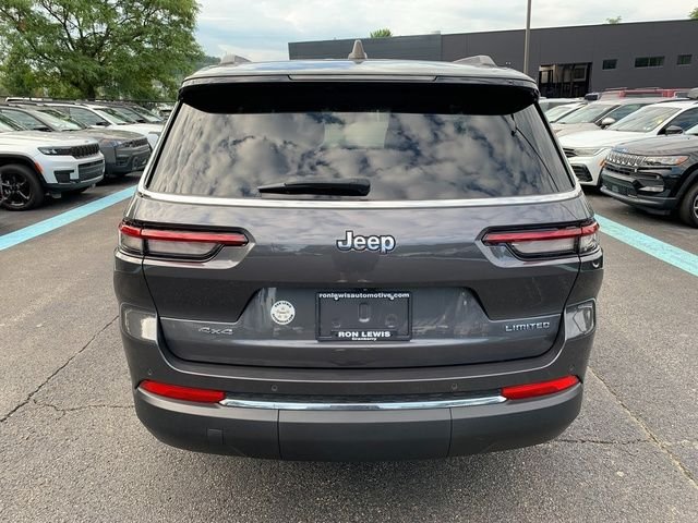 Used 2023 Gray Jeep Limited image 4