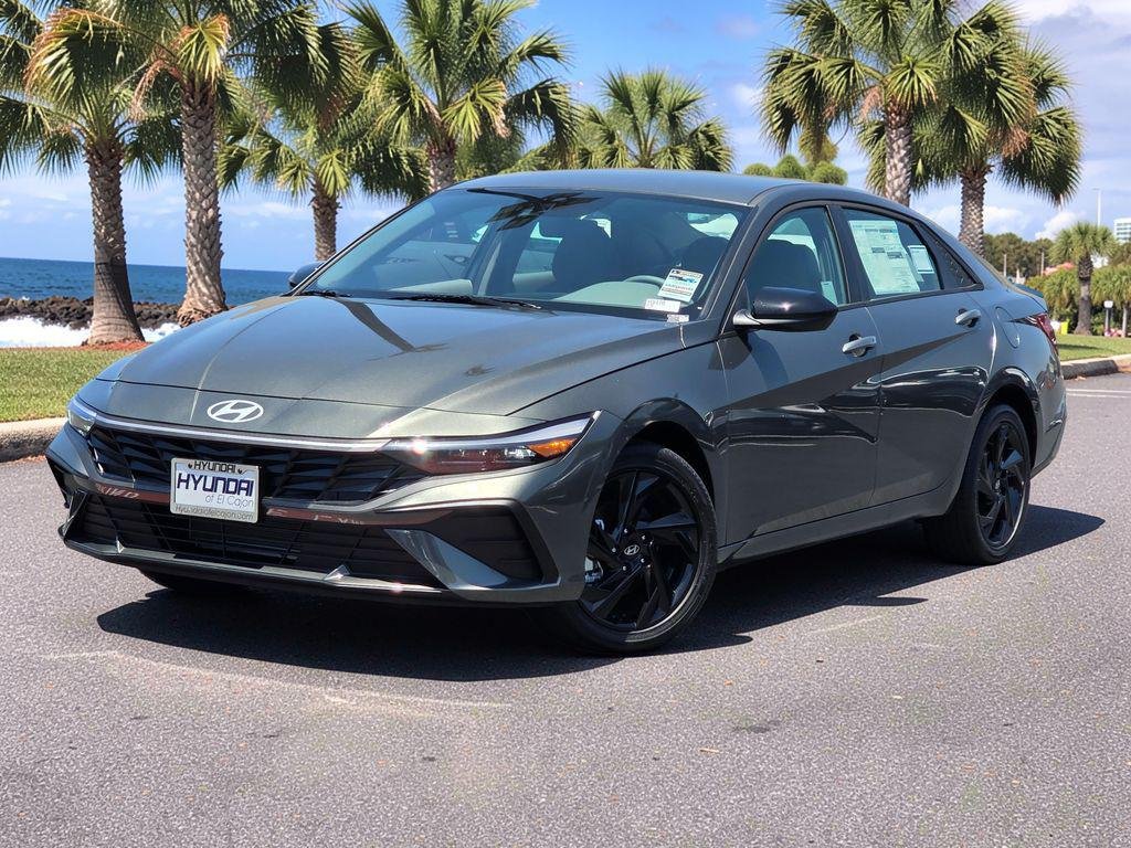 New 2026 Gray Hyundai SEL Sport image 2