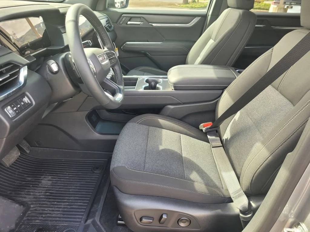 2026 GMC Acadia Elevation - Photo 12