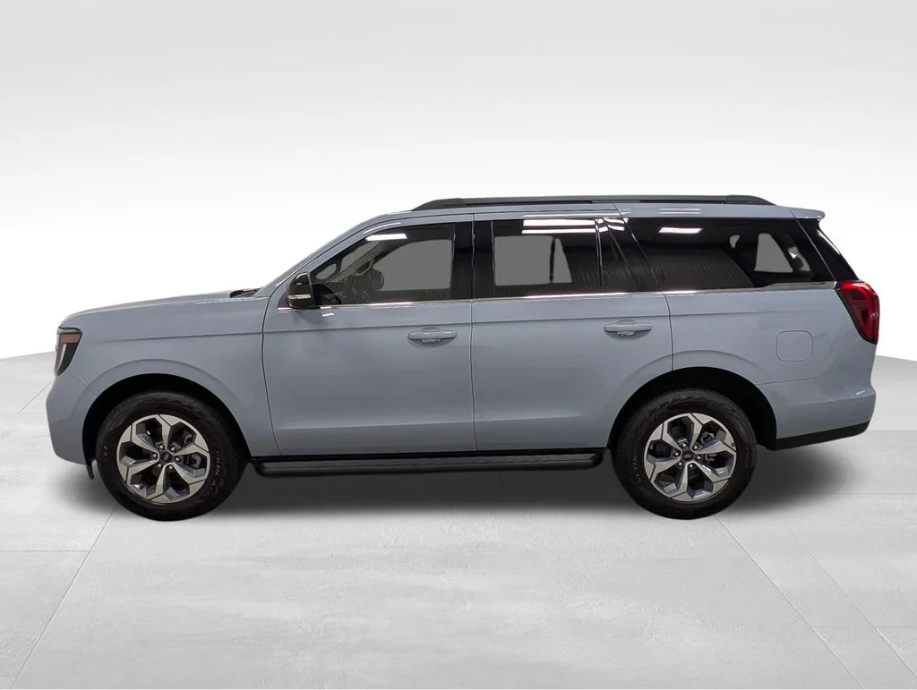 New 2027 Glacier Gray Metallic Tri-Coat Ford Active image 1