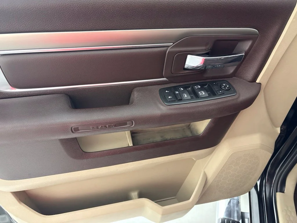 Used 2015 Black Ram Big Horn image 26