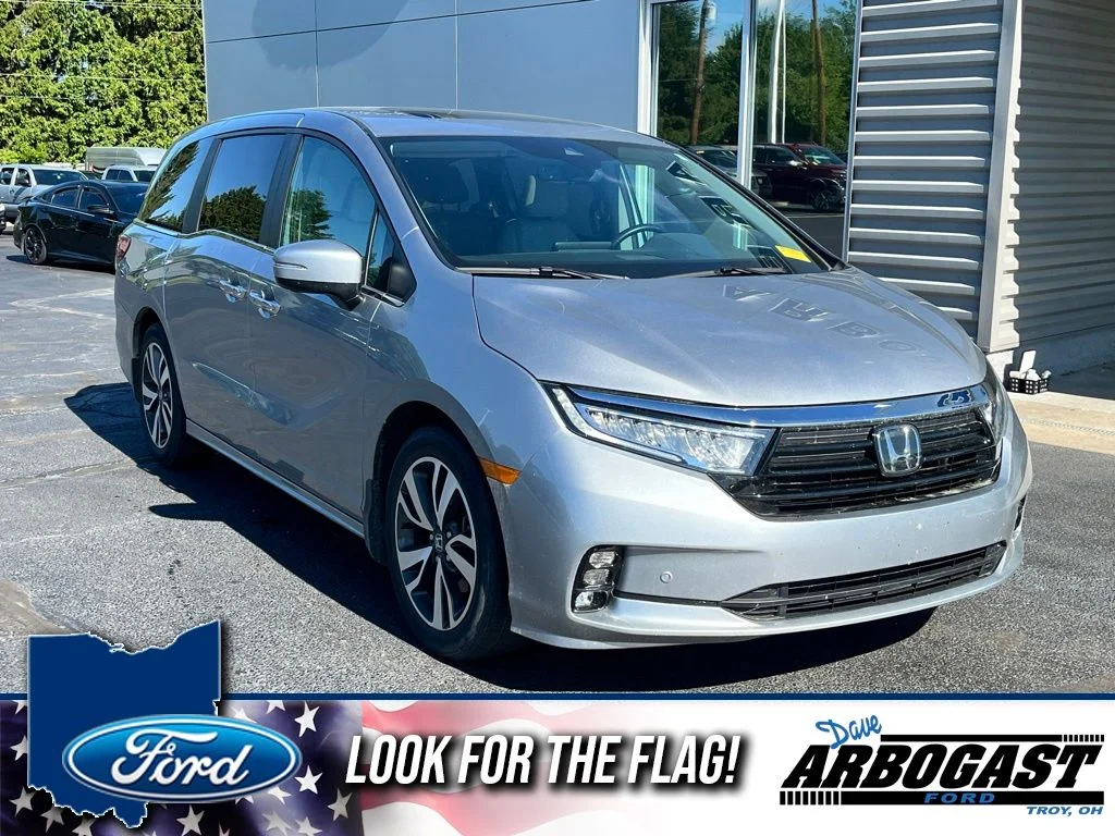 2024 Honda Odyssey Touring's photo