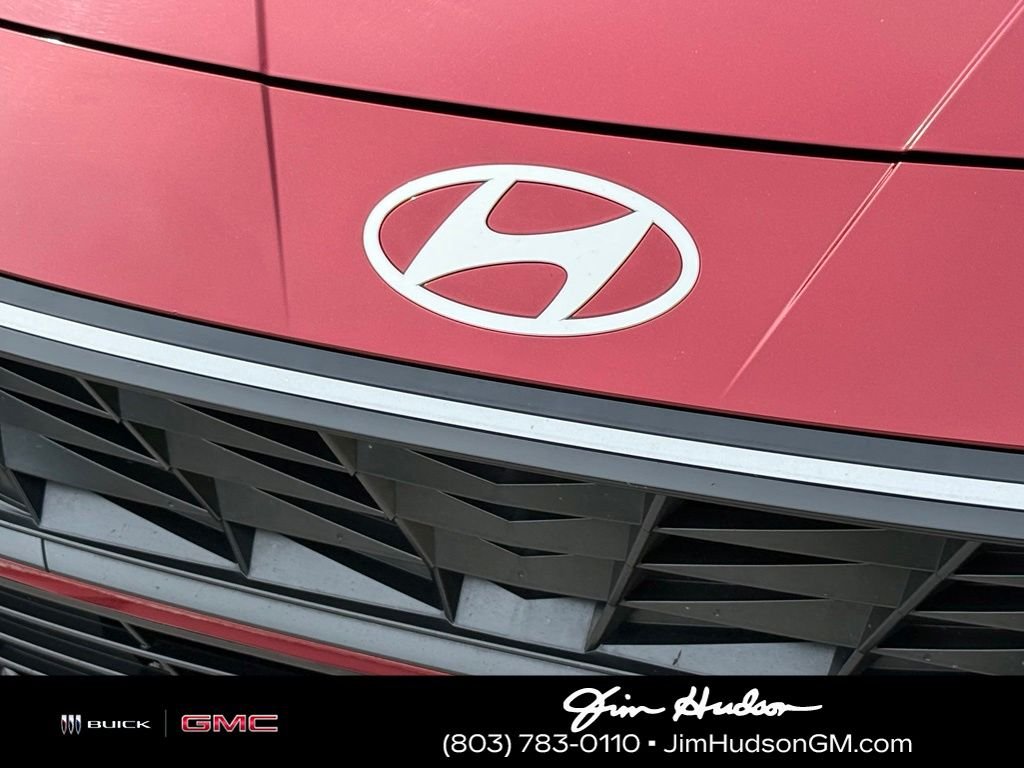 Certified Used 2025 Red Hyundai SEL Convenience image 8