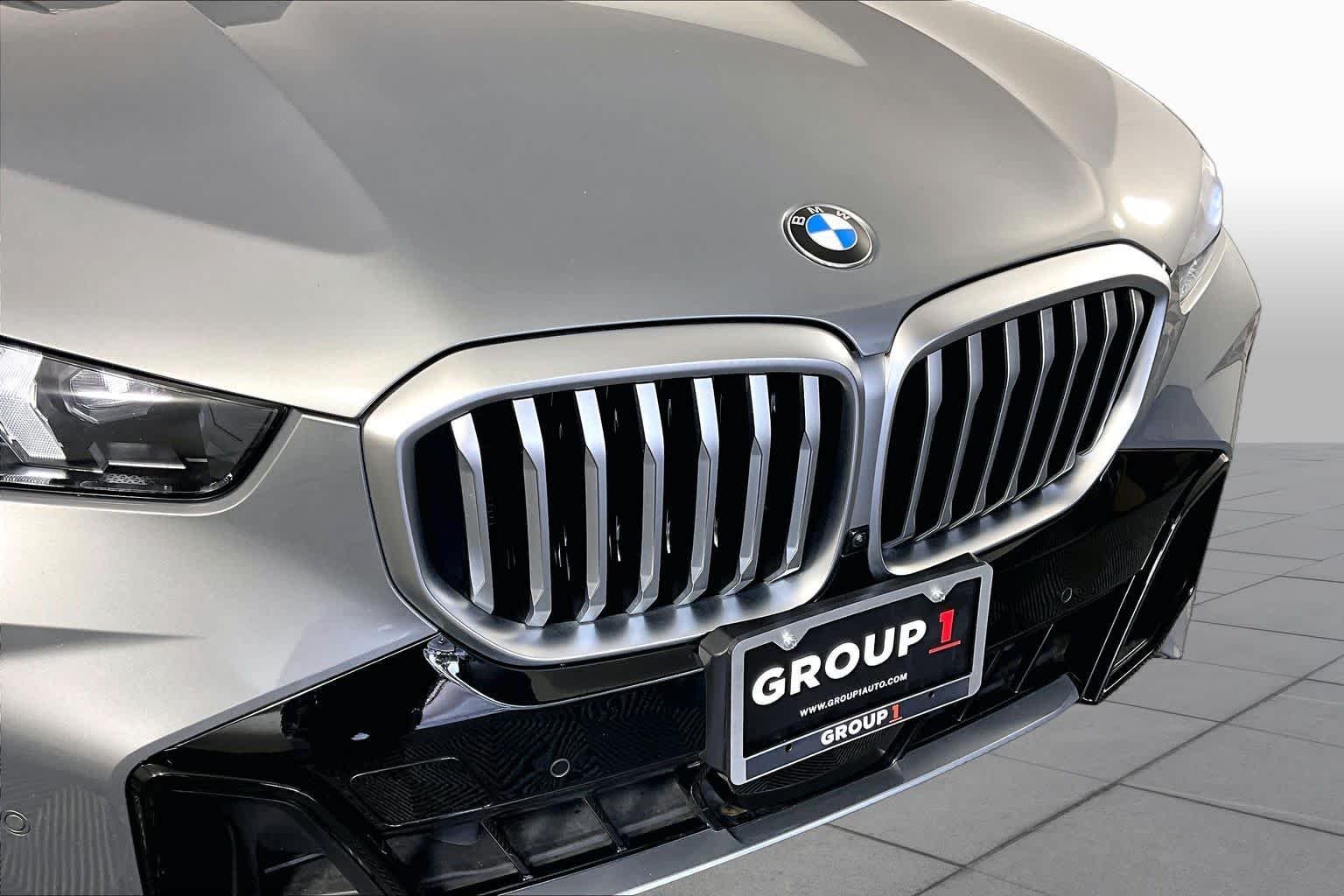 Used 2024 Skyscraper Grey Metallic BMW xDrive40i image 28