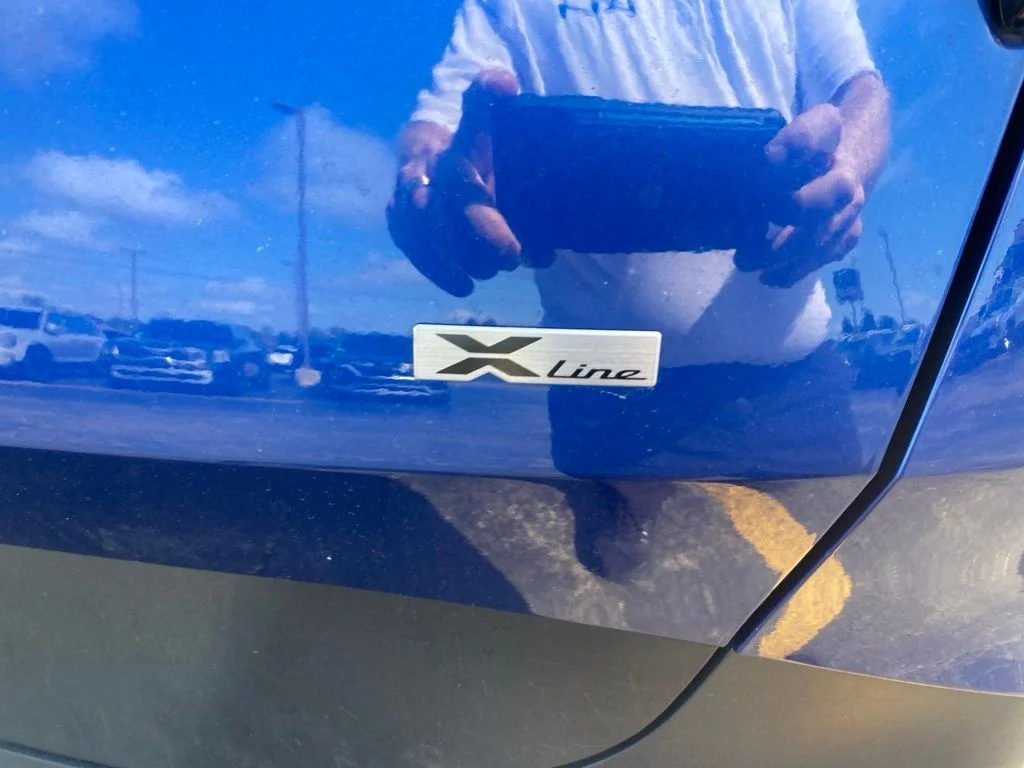 Used 2023 Sapphire Blue Kia X-Line image 7