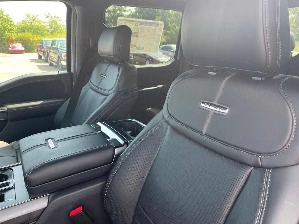 New 2026 Avalanche Ford Platinum image 9
