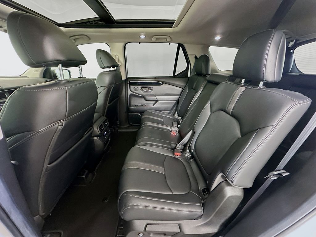 2025 Honda Pilot Touring - Photo 24