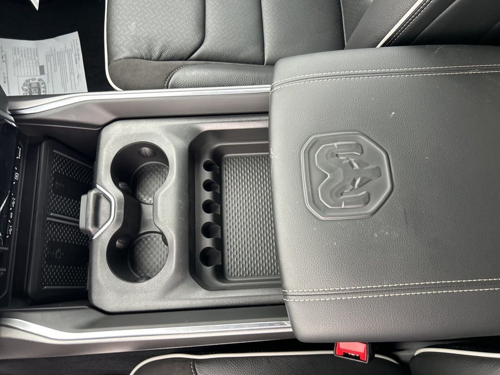 New 2026 Bright White Clear-Coat Exterior Paint RAM Laramie image 18