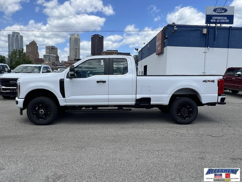 New 2026 Oxford White Ford F-350® XL image 2