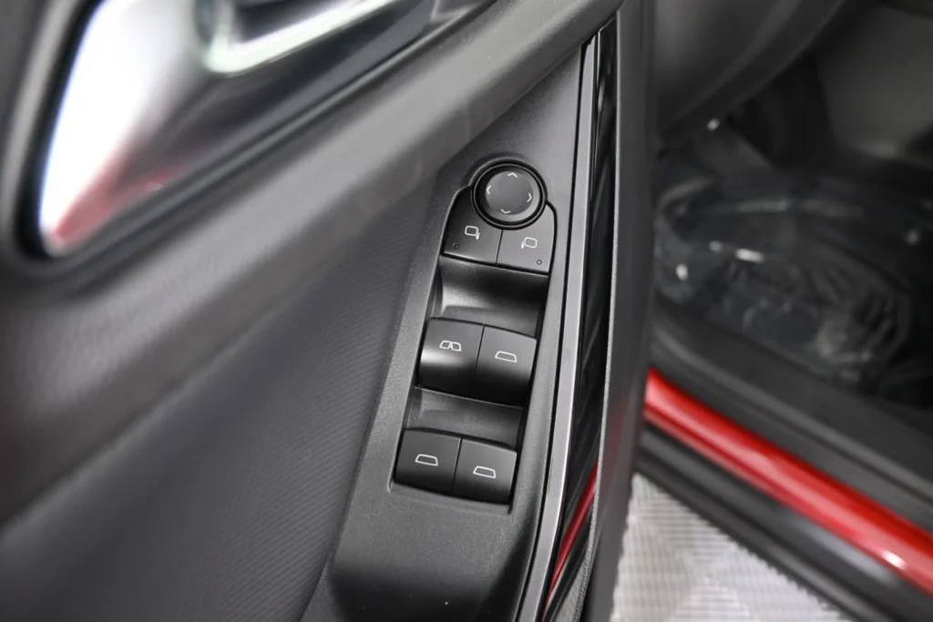 2026 Chevrolet Equinox LT - Photo 19