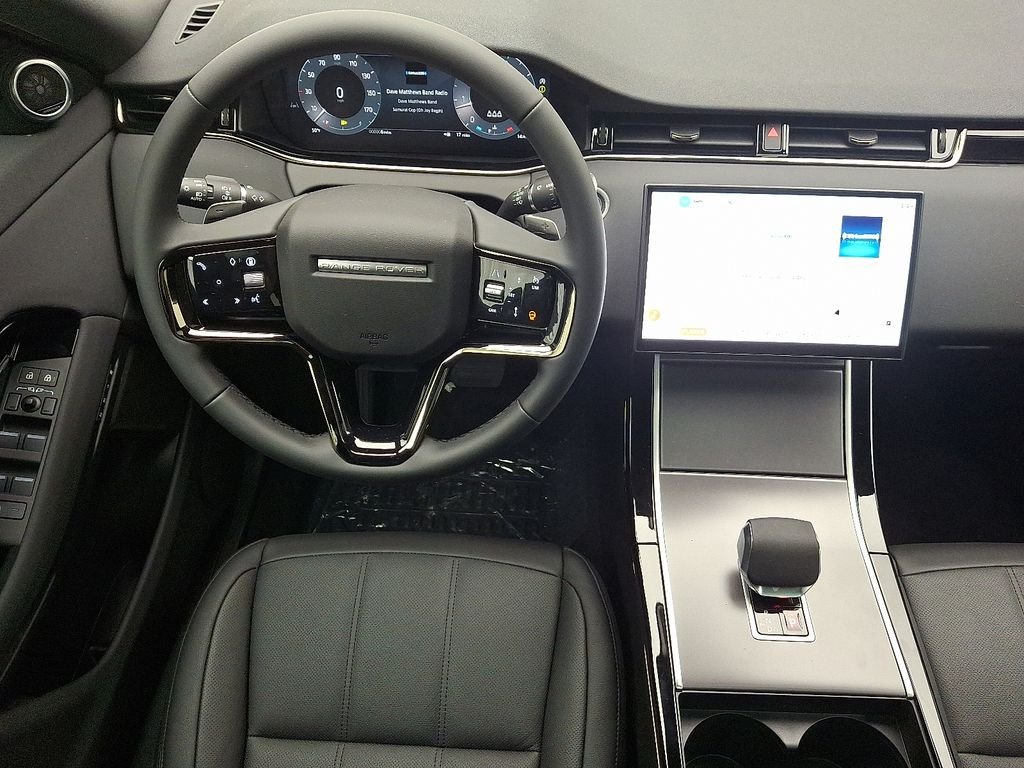 New 2026 Seoul Pearl Silver Land Rover S image 8